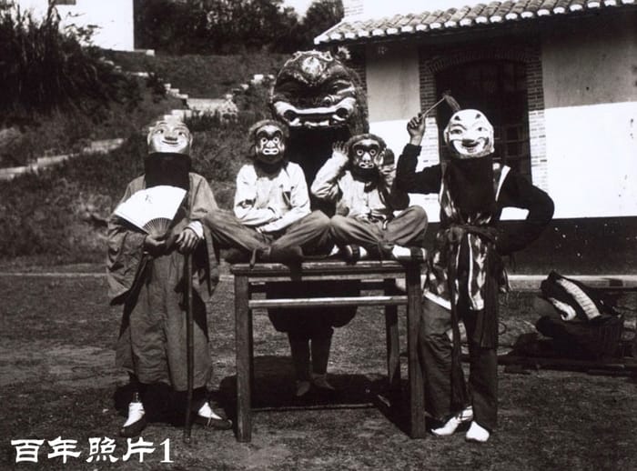 下石金狮历史照片